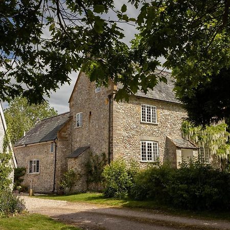 Horseshoe Barn Axminster Exterior foto