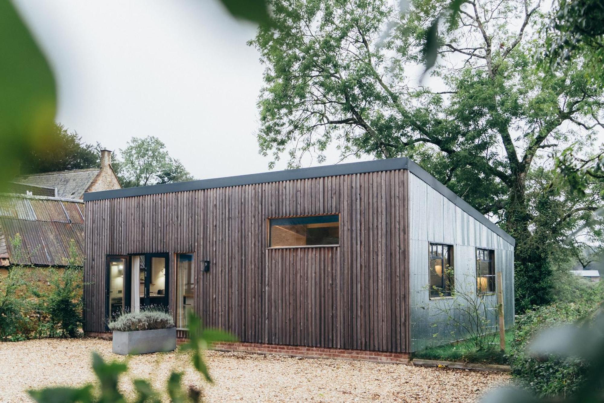 Horseshoe Barn Axminster Exterior foto